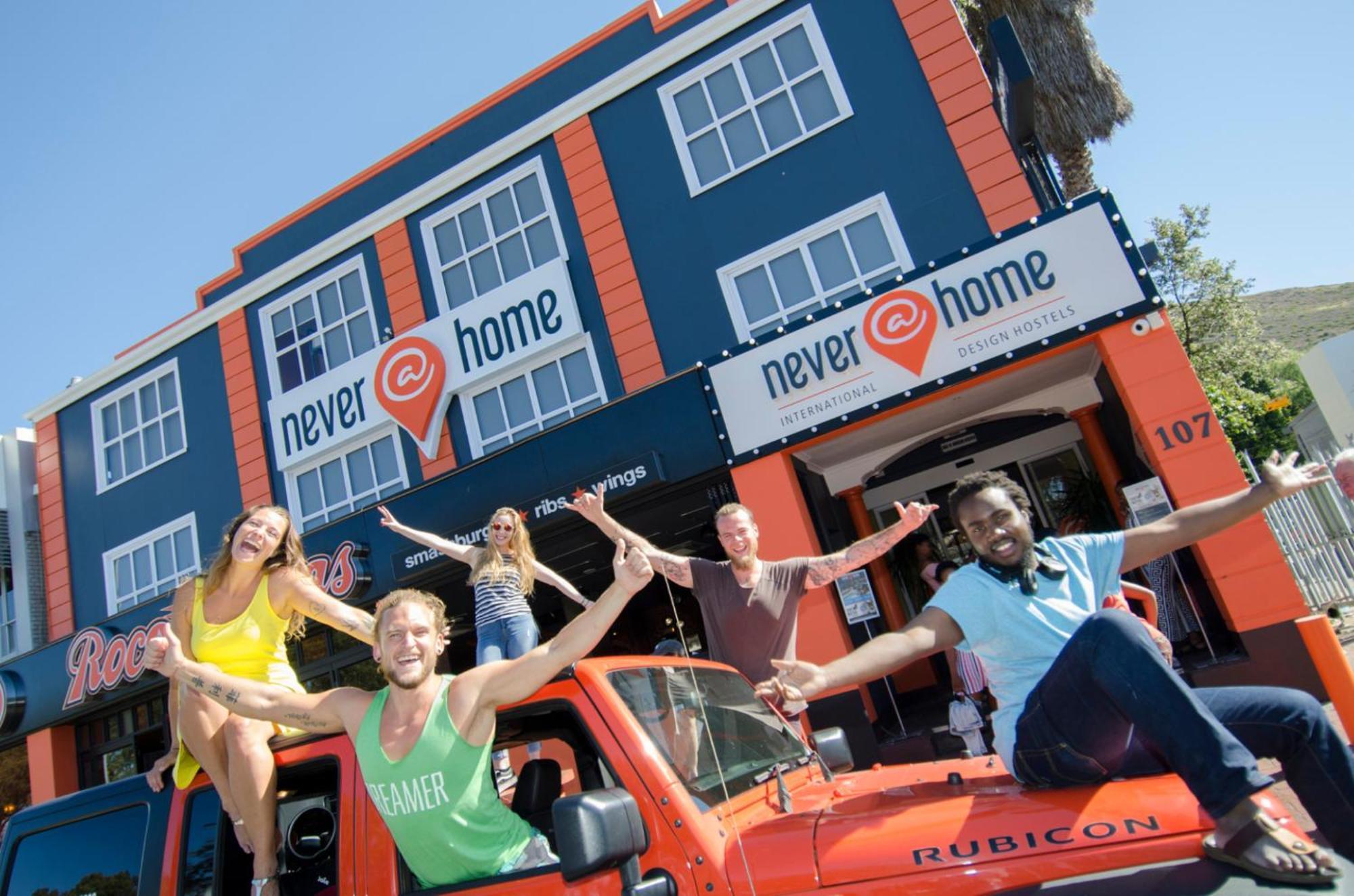 Never At Home Green Point Kapstaden Eksteriør billede Neverhome hostel in Cape Town